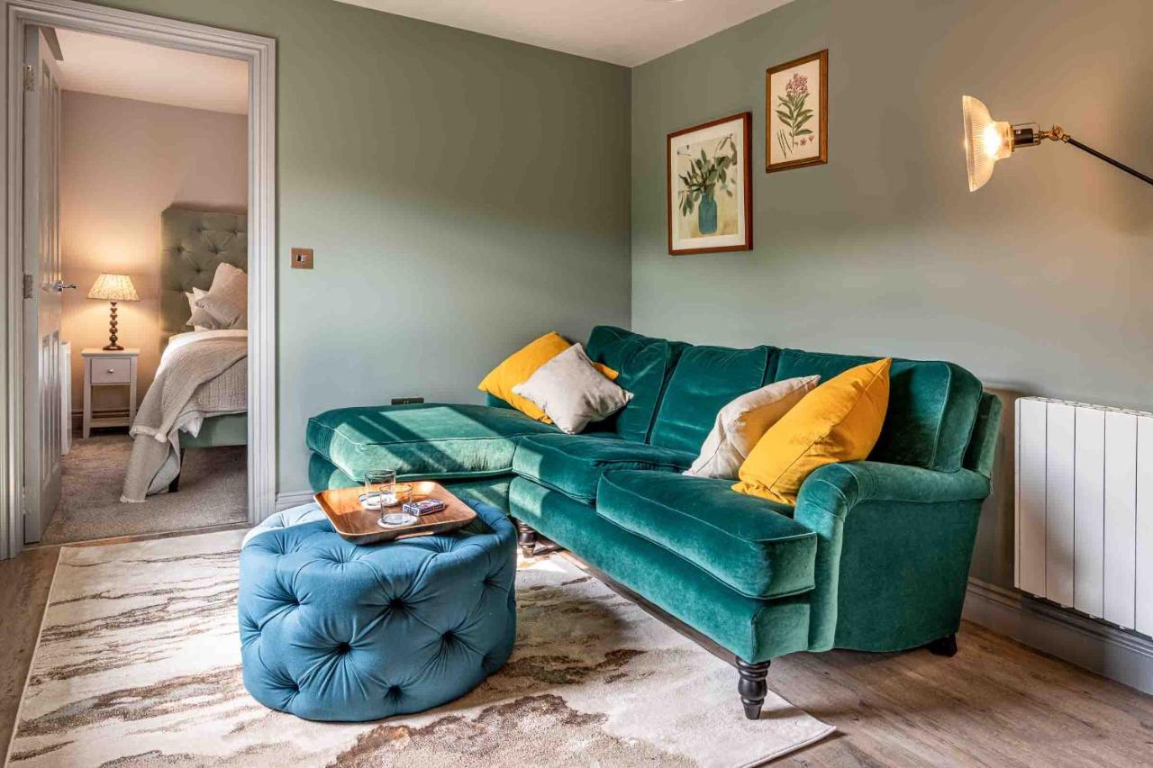 באת' Stylish Modern 1 Bedroom, City Centre מראה חיצוני תמונה